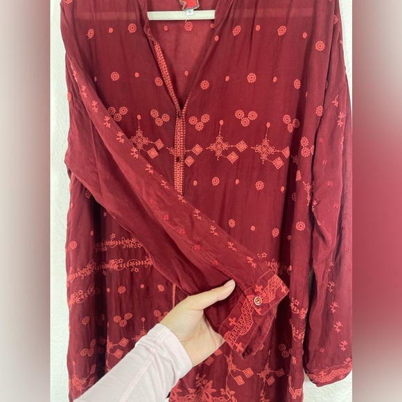 Johnny Was Maroon Embroidered Sheer Button Down Tunic Top Women’s Small - Picture 12 of 16